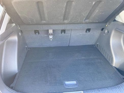 Used 2024 Hyundai Kona SE image 10