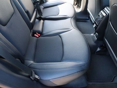 New 2026 Jeep Compass Latitude image 14