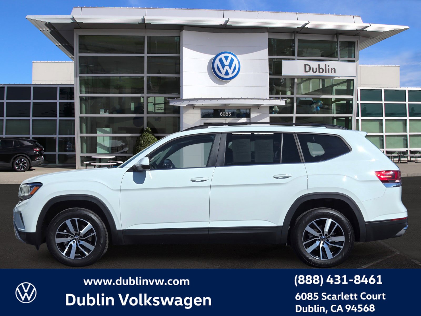 Certified 2023 Volkswagen Atlas SE FWD image 7
