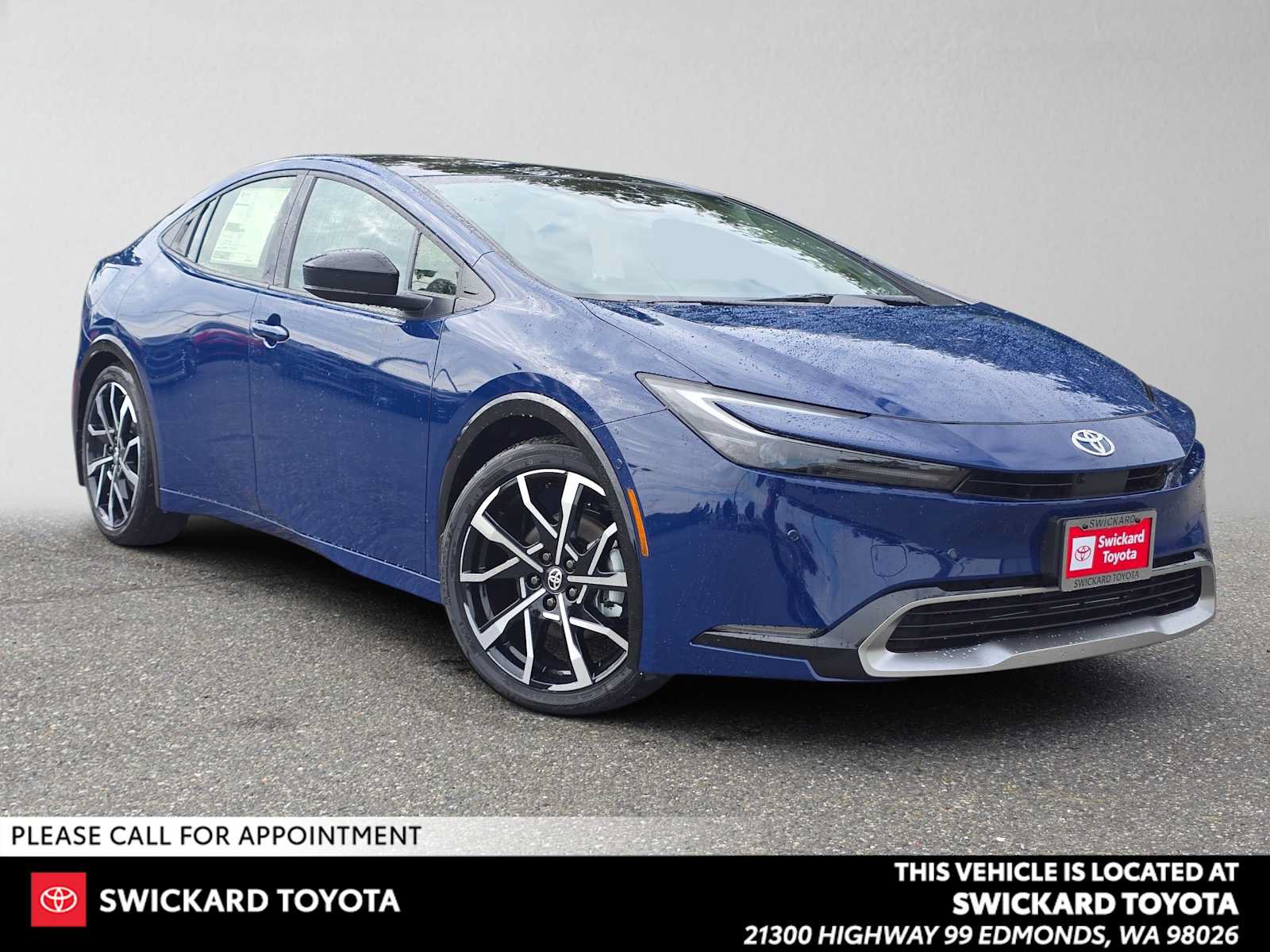 New 2027 Toyota Prius Plug-In Hybrid w/ Limited Premium Package FWD image 1