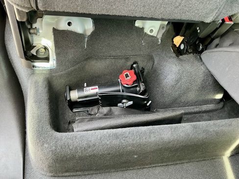 Used 2022 Chevrolet Silverado 1500 LTZ w/ Max Trailering Package image 27