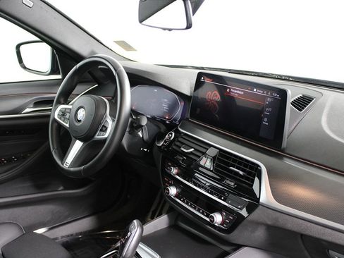 Used 2023 BMW 530i w/ M Sport Package image 14