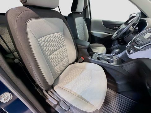 Used 2019 Chevrolet Equinox LT FWD image 27