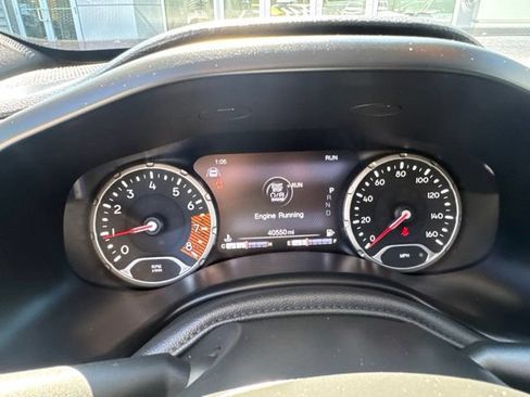 Used 2021 Jeep Renegade Limited w/ Sun & Sound Group AWD/4WD image 16
