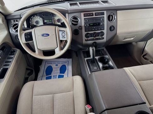 Used 2013 Ford Expedition XLT w/ HD Trailer Tow Pkg RWD image 24