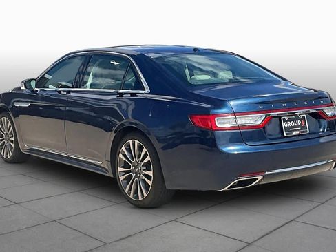 Used 2017 Lincoln Continental Select w/ Climate Package FWD image 11