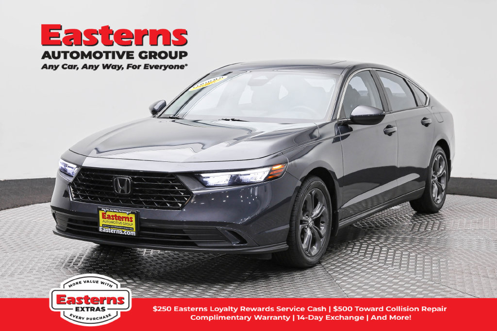 Used 2023 Honda Accord EX image 1