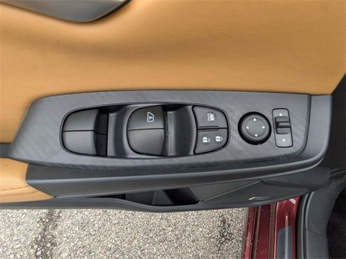 New 2025 Nissan Sentra SV w/ SV Premium Package image 13