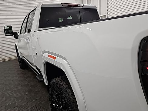 New 2026 GMC Sierra 2500 Denali w/ Denali Reserve Package image 6