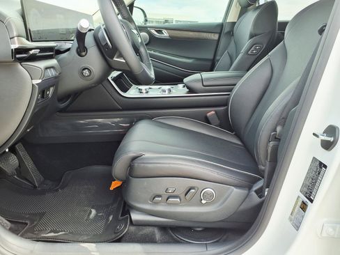 Certified 2026 Genesis GV80 3.5T Advanced AWD/4WD image 22