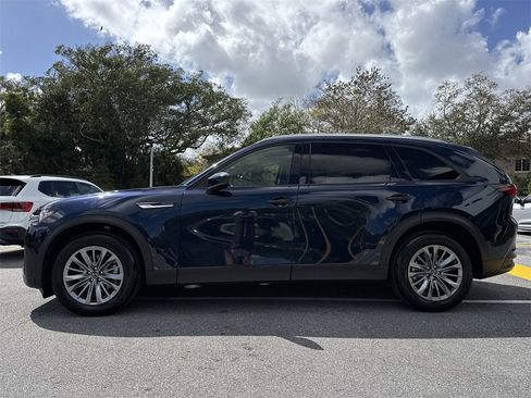 Certified 2025 MAZDA CX-90 3.3 Turbo w/ Preferred Package image 28