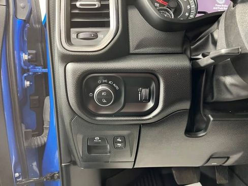 Used 2023 RAM 1500 Big Horn AWD/4WD image 15