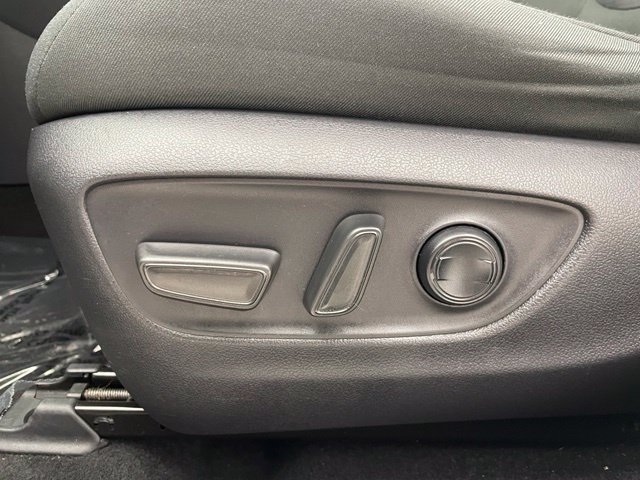 Used 2019 Toyota RAV4 XLE w/ Convenience Package AWD/4WD image 12