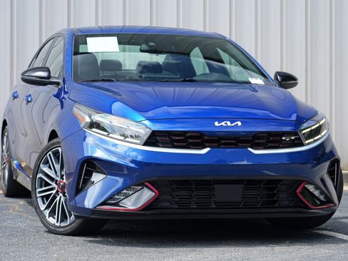 Used 2024 Kia Forte GT w/ GT2 Package FWD image 2