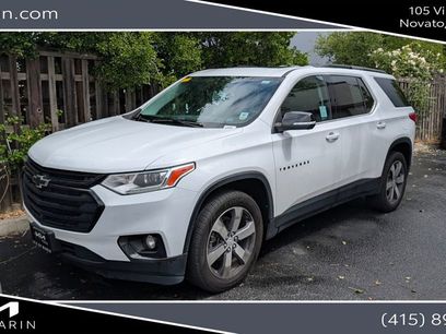 Used 2021 Chevrolet Traverse LT w/ LT Premium Package