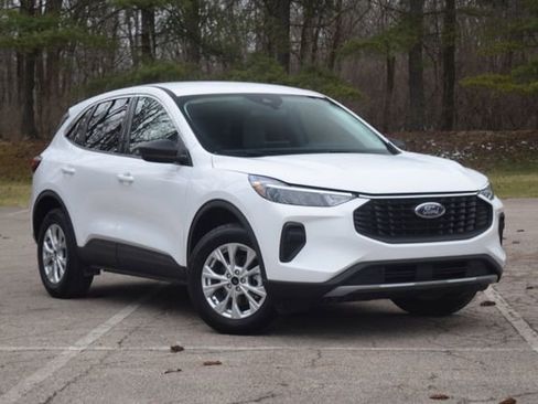 Used 2024 Ford Escape Active AWD/4WD image 1