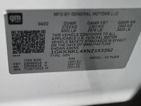 Used 2022 GMC Acadia SLE w/ Driver Convenience Package image 17