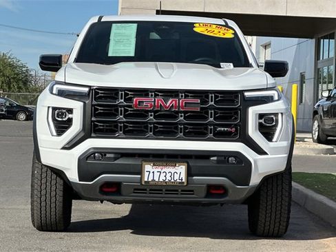 Used 2025 GMC Canyon AT4 image 11