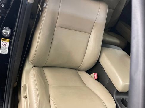 Used 2011 Toyota Tundra Limited w/ Memory Pkg AWD/4WD image 35