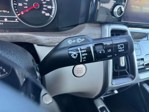 Used 2022 Kia Sorento S AWD/4WD image 13
