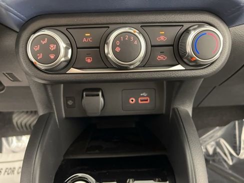 New 2025 Nissan Versa SV w/ Trunk Package image 27