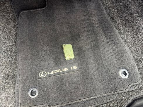 Used 2024 Lexus IS 350 F Sport image 82