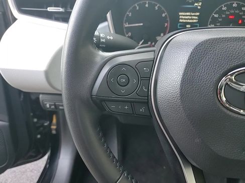 Certified 2025 Toyota Corolla SE image 14