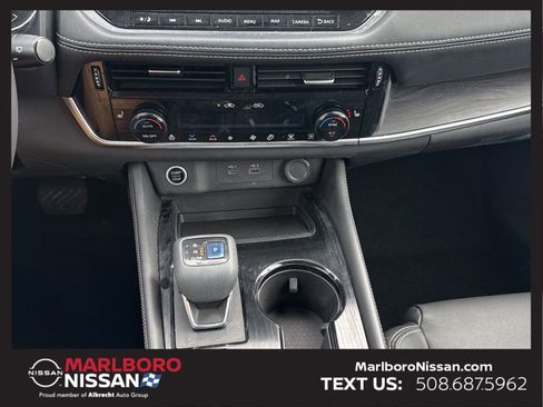 Certified 2021 Nissan Rogue SL w/ Premium Package image 29