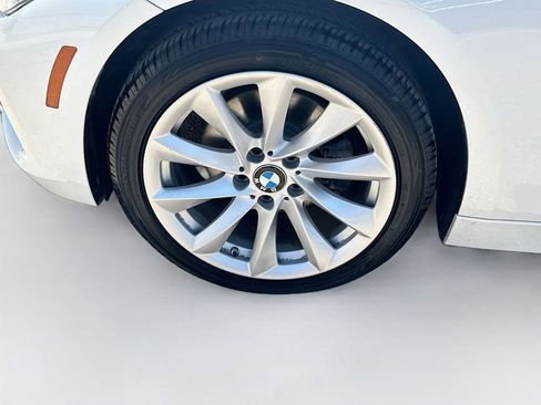 Used 2018 BMW 320i Sedan RWD image 40