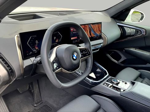 Certified 2025 BMW X3 xDrive30 AWD/4WD image 19