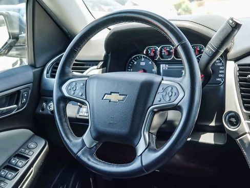 Used 2019 Chevrolet Suburban LT w/ LT Signature Package image 14