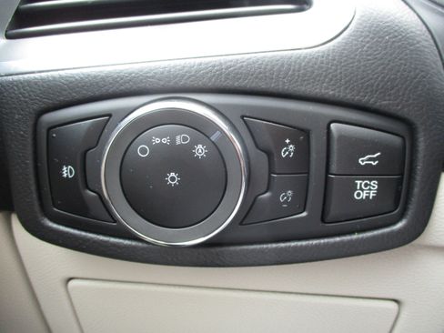 Used 2024 Ford Edge Titanium w/ Equipment Group 301A AWD/4WD image 31