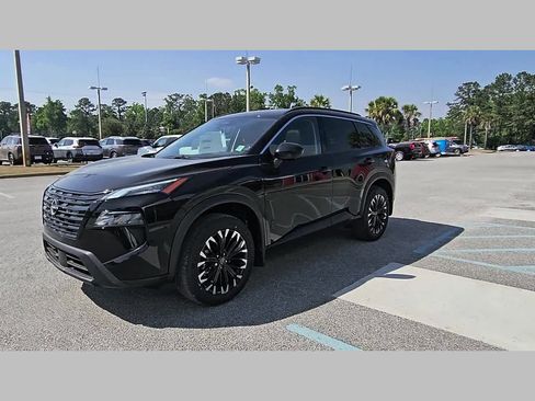 New 2026 Nissan Rogue Dark Armor FWD image 21