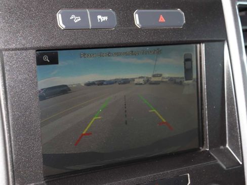 Used 2015 Ford F150 XLT w/ Equipment Group 302A Luxury image 28