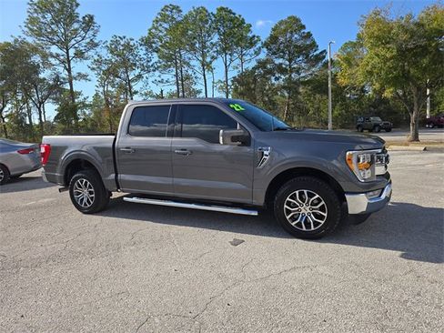 Used 2022 Ford F150 Lariat image 2