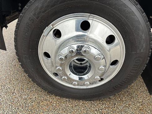 Certified 2024 Ford F450 Platinum image 9