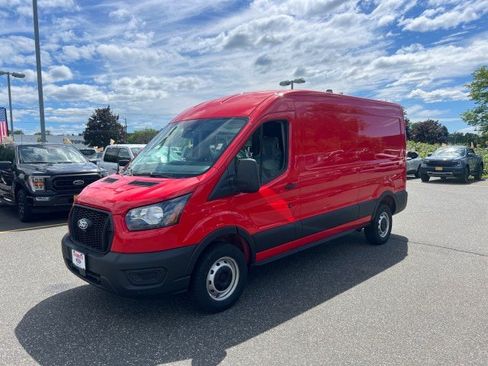 New 2026 Ford Transit 250 148 Medium Roof w/ Load Area Protection Package RWD image 3