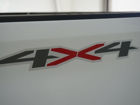 Used 2021 Chevrolet Silverado 2500 LT w/ Fleet Comfort Package image 8