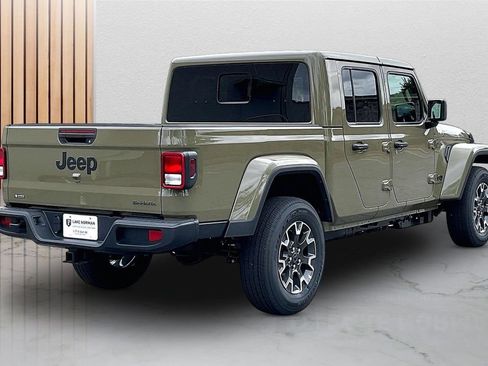 New 2026 Jeep Gladiator Mojave AWD/4WD image 9