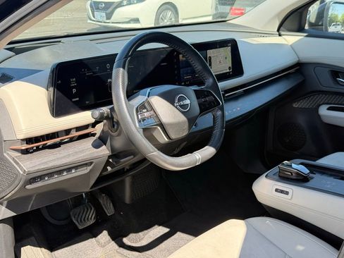 Used 2023 Nissan Ariya FWD image 5