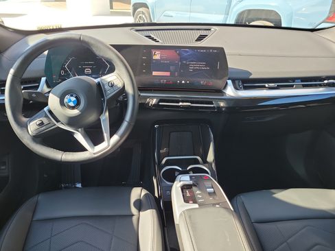 Used 2026 BMW X2 xDrive28i AWD/4WD image 18