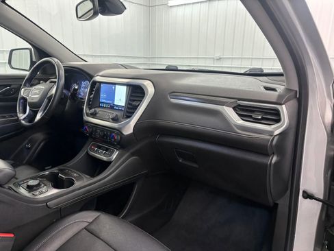 Used 2020 GMC Acadia SLT w/ Driver Alert Package II FWD image 35