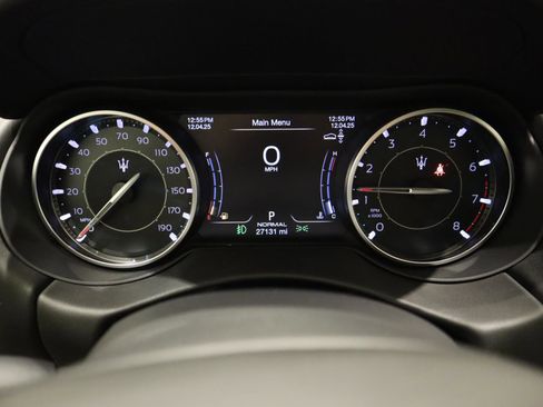 Used 2022 Maserati Levante GT image 44