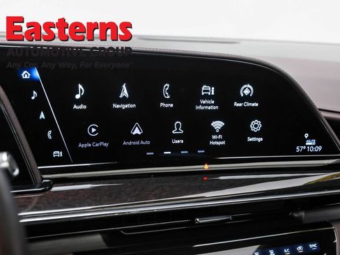 Used 2024 Cadillac Escalade Sport Platinum w/ LPO, ONYX Package image 21