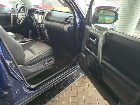 Used 2024 Toyota 4Runner SR5 Premium w/ Moonroof Package image 13