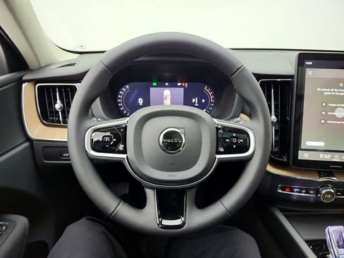 New 2026 Volvo XC60 B5 Plus w/ Climate Package image 25