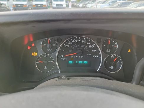 Used 2011 Chevrolet Express 3500 LS RWD image 27