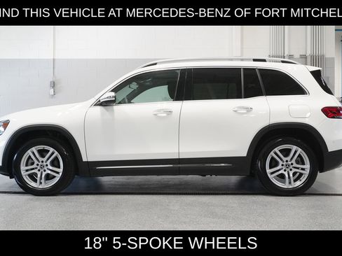 Used 2023 Mercedes-Benz GLB 250 4MATIC image 3