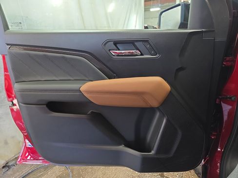 New 2026 GMC Canyon AT4 w/ Nightfall Essentials Package AWD/4WD image 25