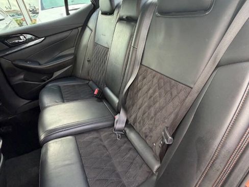 Used 2021 Nissan Maxima SR w/ Sport Mat Group image 18